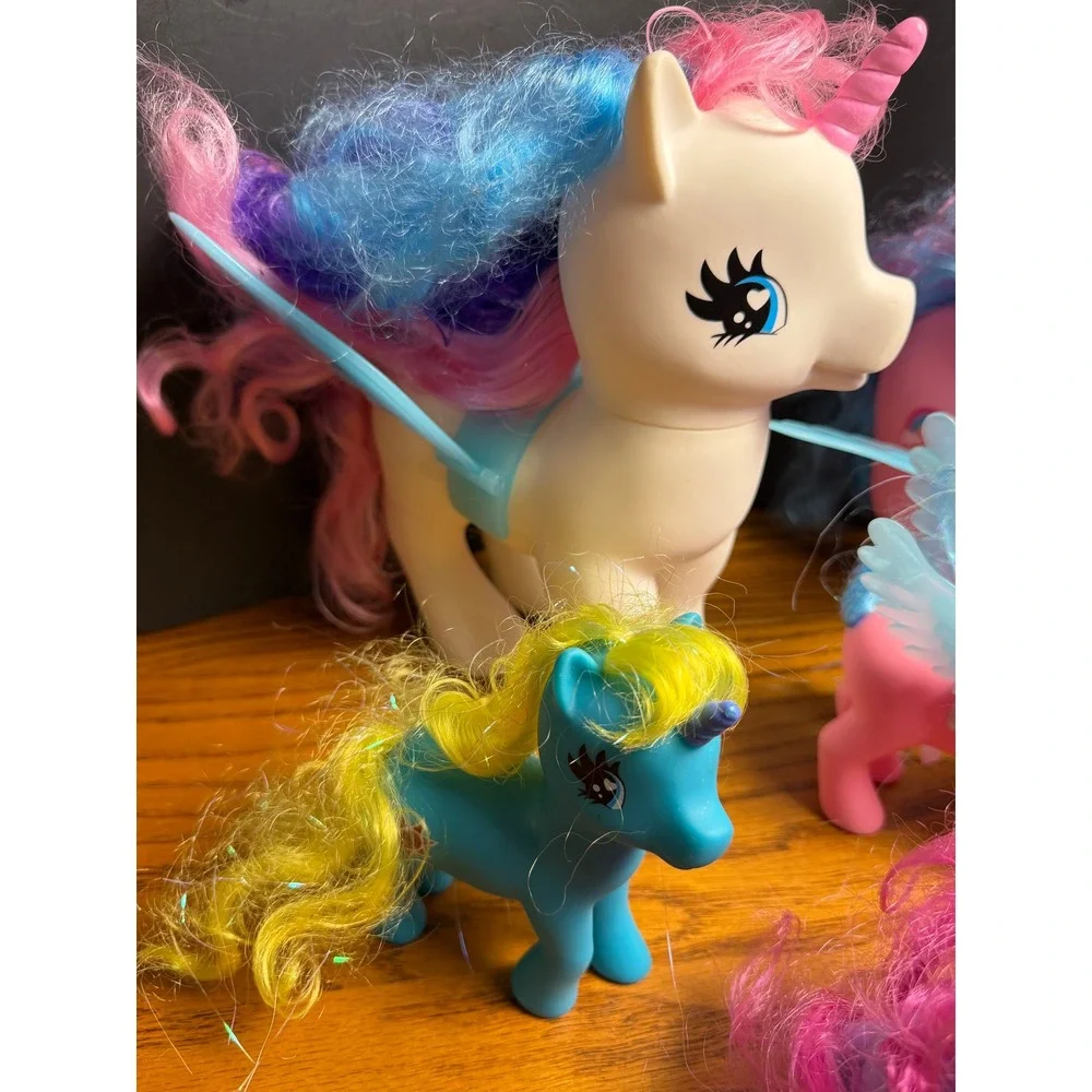 Vintage - My Little Pony Figures: Lot of 8, Unicorn Pegasus Wings - Mixed Sizes